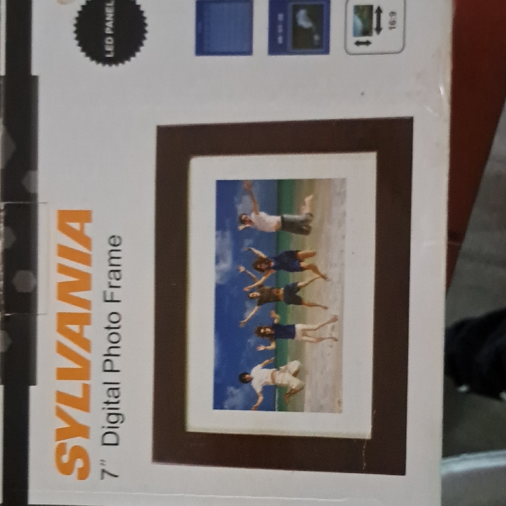 7" Digital Photo Frame - Black